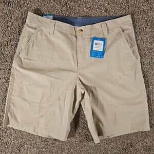 Columbia Regular 36 NWT Washed Out Shorts